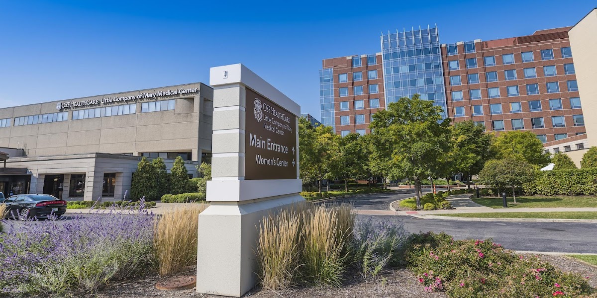 OSF Little Company of Mary - Center for Complete Wound Care & Hyperbaric Therapy — clinic photo