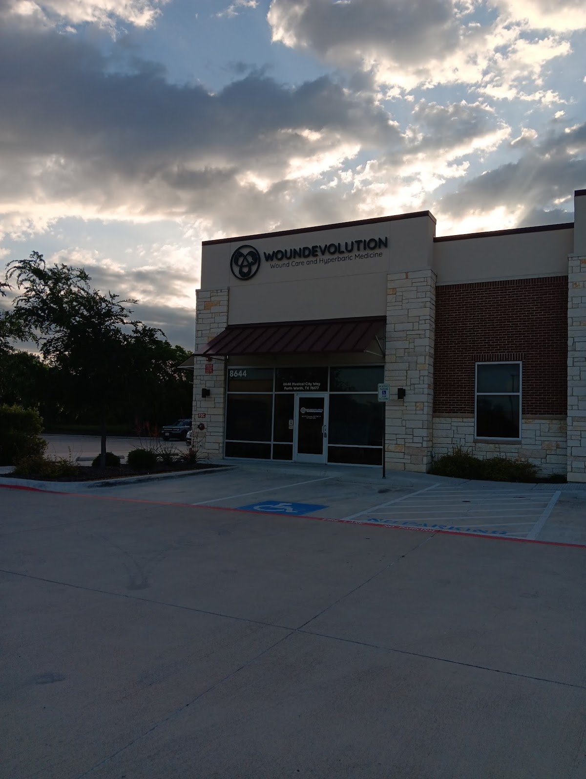 Wound Evolution Alliance | Wound Care and Hyperbaric Medicine- Autumn Savage, DO — clinic photo