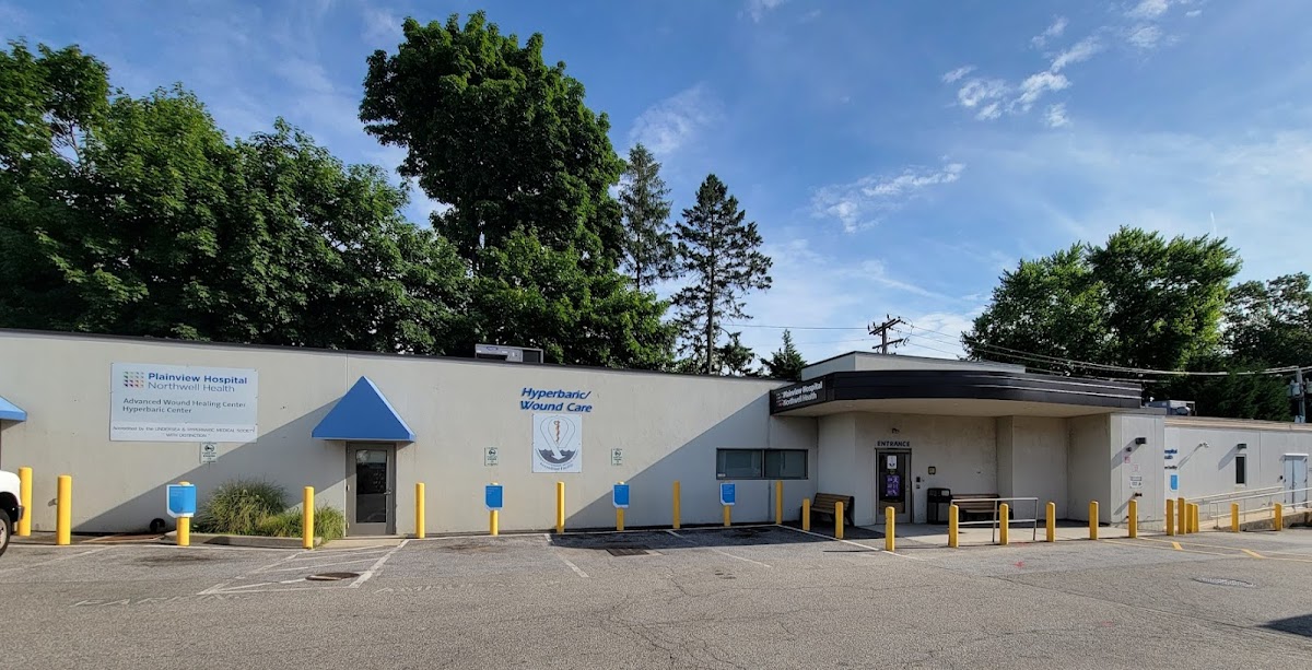 Long Island Hyperbaric and Wound Care Medical Associates, PLLC — clinic photo